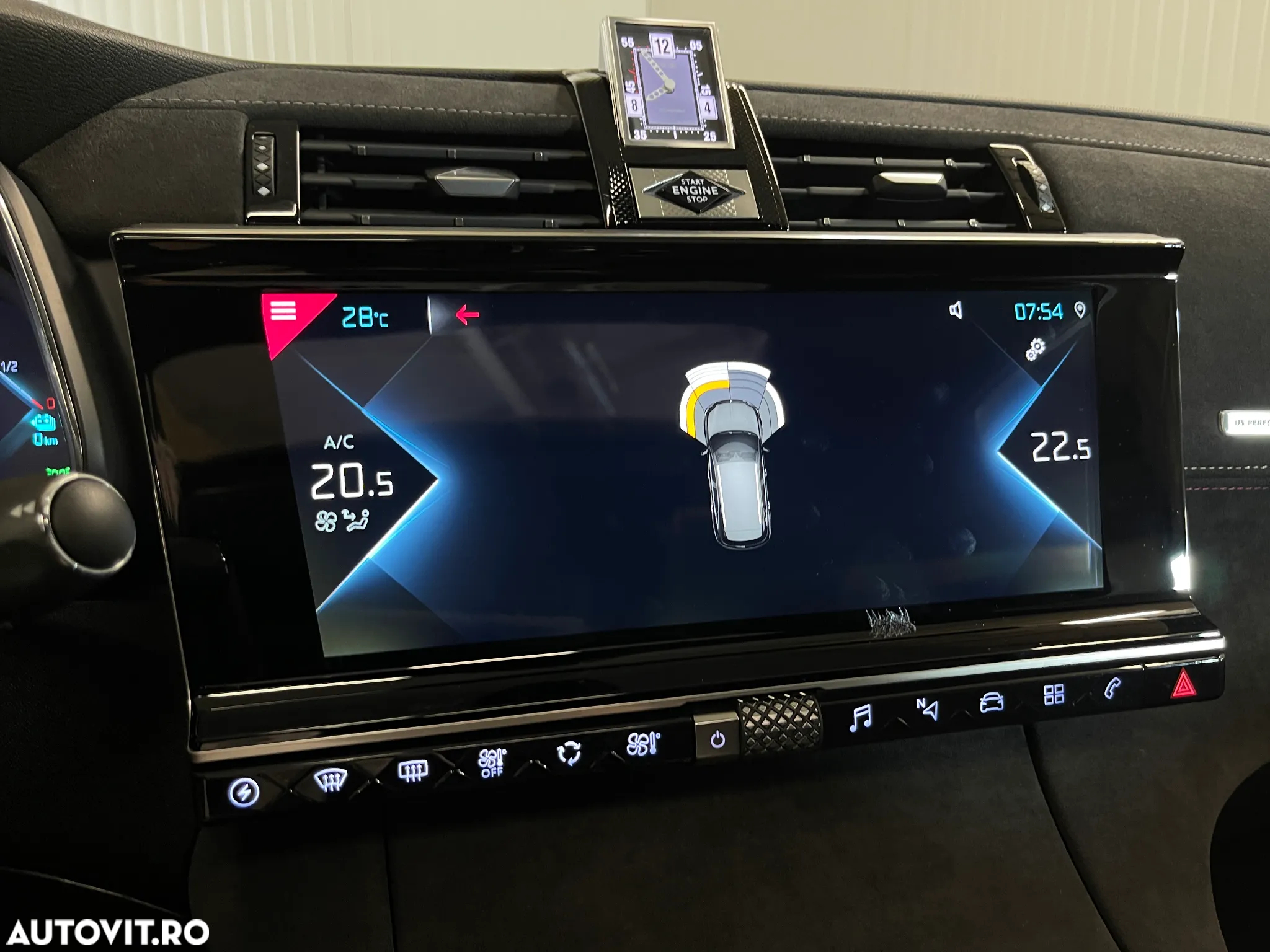 DS Automobiles DS 7 Crossback DS7 1.6 PHeV AWD 300 EAT8 PERFORMANCE LINE + - 16