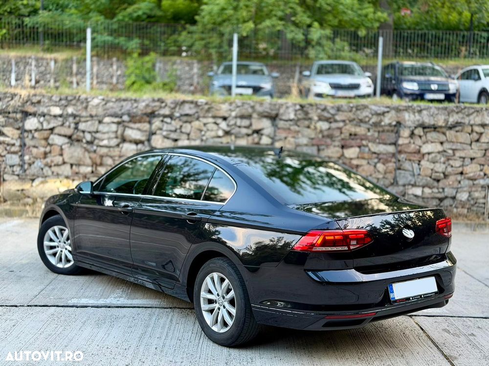 Volkswagen Passat 2.0 TDI DSG Comfortline - 6
