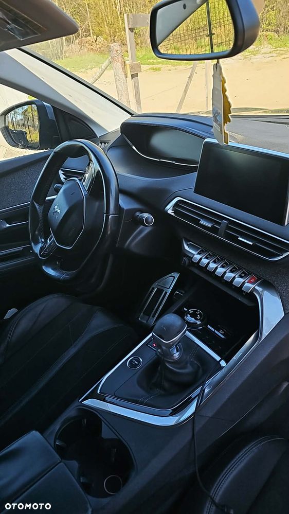Peugeot 3008 - 10