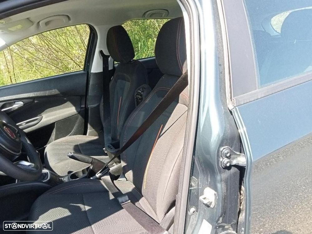 Fiat Tipo Station Wagon 1.0 GSE T3 Garmin - 3