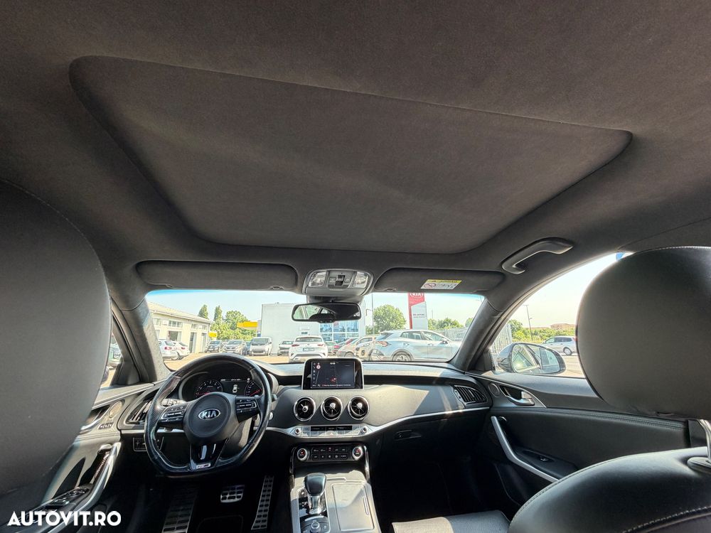Kia Stinger 2.0 T-GDI RWD GT Line - 5