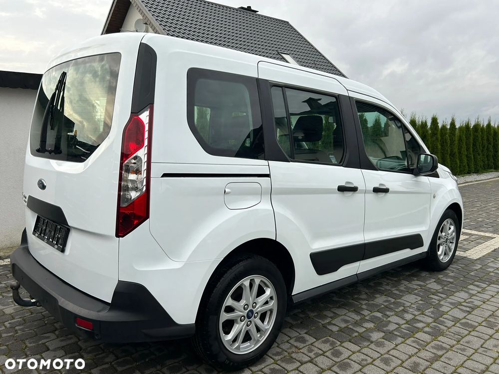 Ford Tourneo Connect 1.5 EcoBlue Trend - 19
