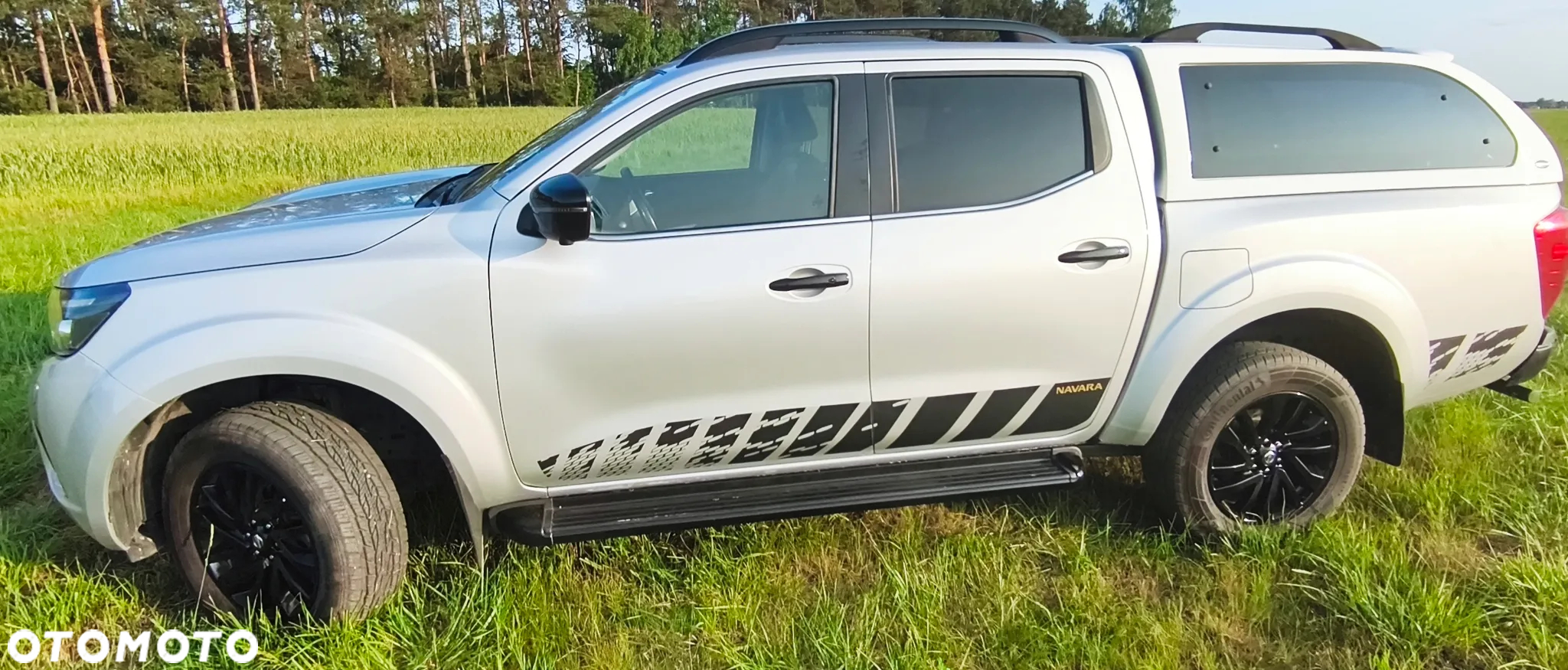 Nissan Navara DC 4x4 Autm N-Guard - 4
