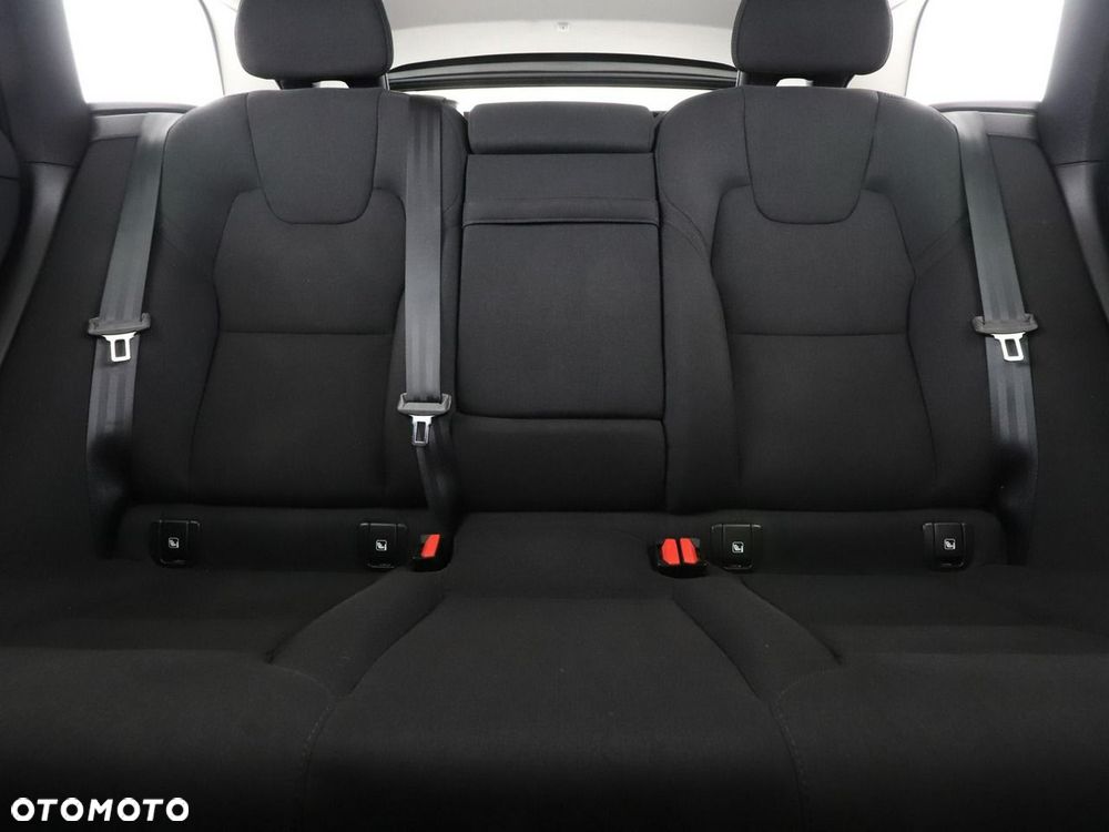 Volvo XC 60 B4 D Core - 19