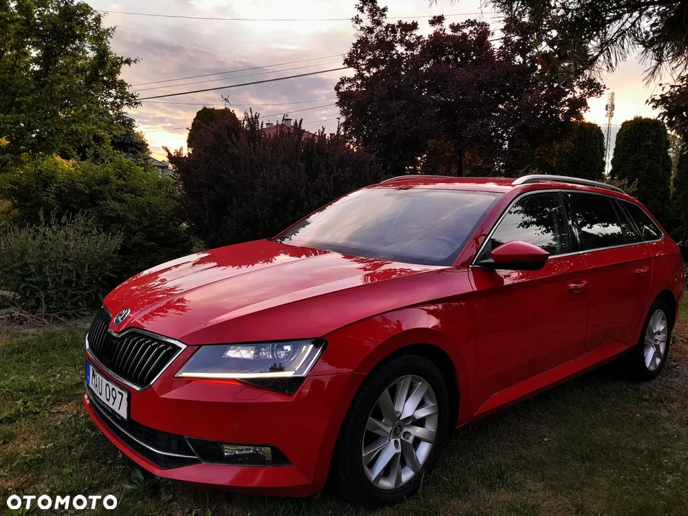 Skoda Superb 2.0 TDI 4x4 Premium Edition - 3