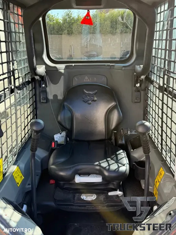 Bobcat S450 - 8