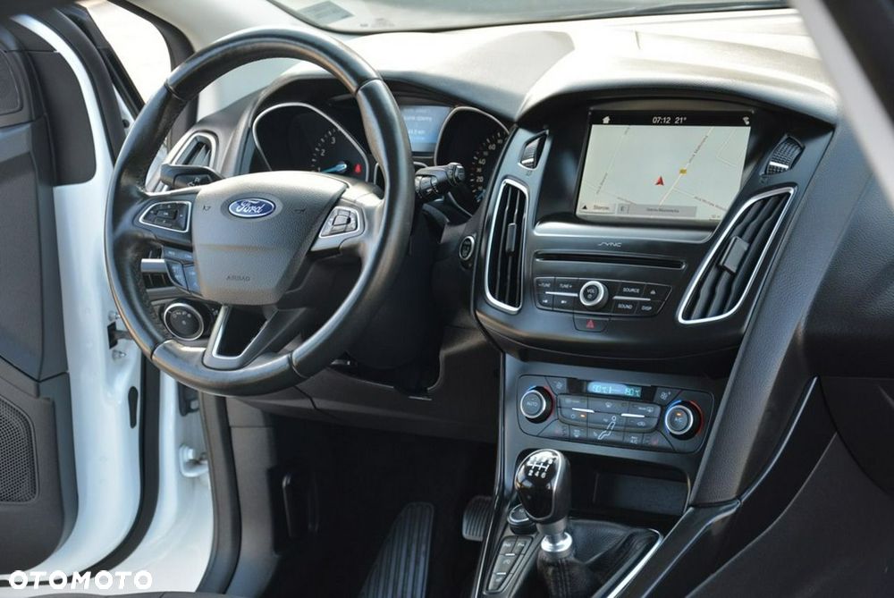 Ford Focus 1.5 EcoBoost STart-Stopp-System ST-LINE - 26