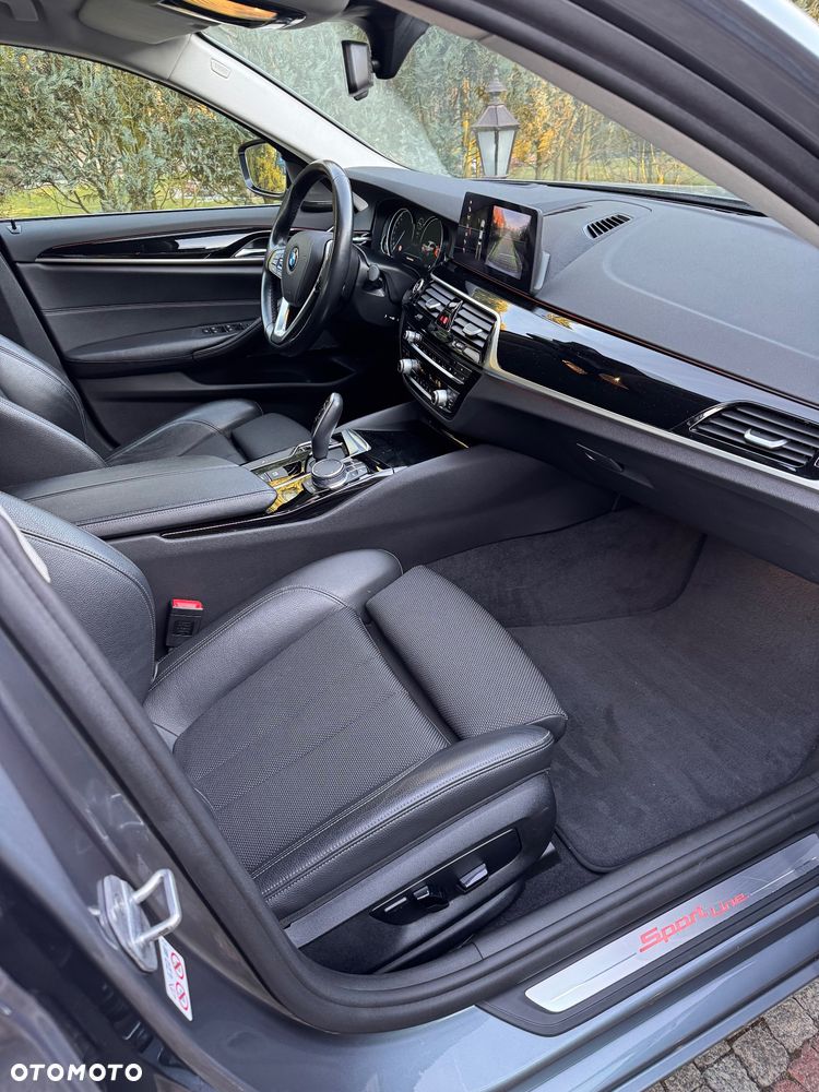 BMW Seria 5 - 22