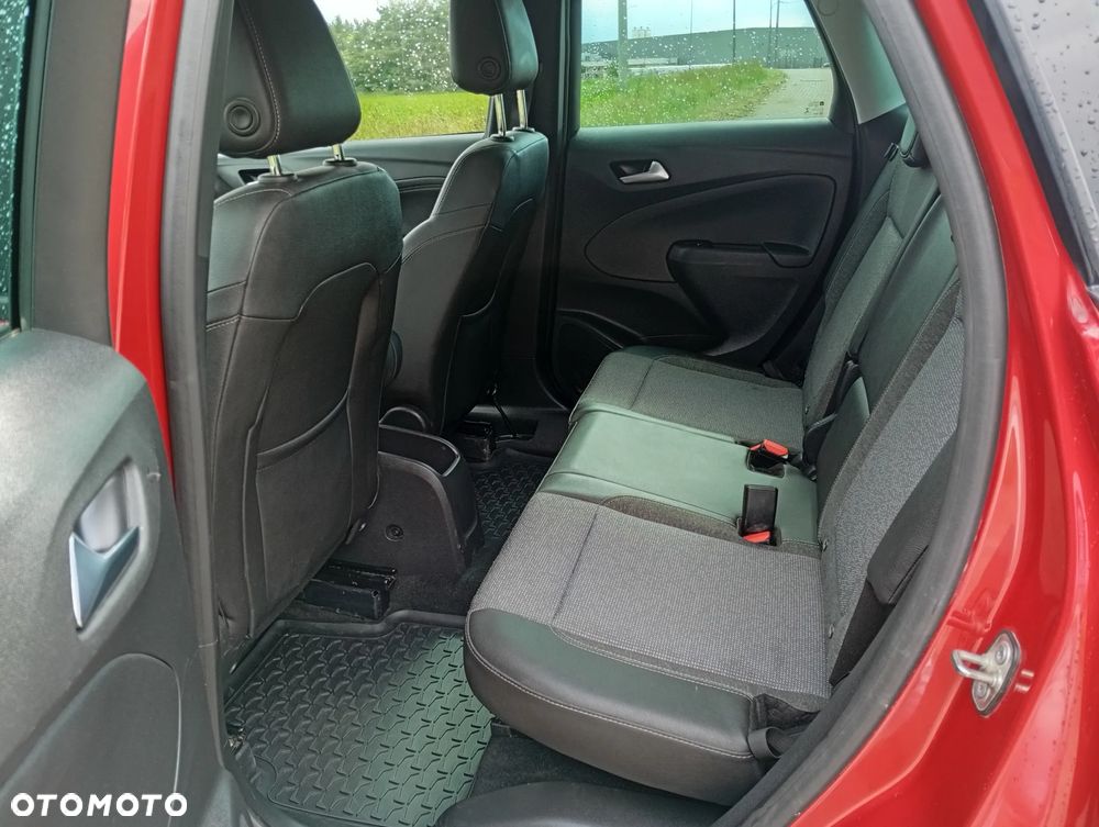 Opel Crossland X - 10