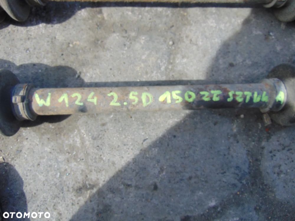 Półoś mercedes w124 2,5 D cena sztuka - 1