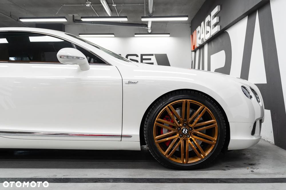 Bentley Continental GT - 18