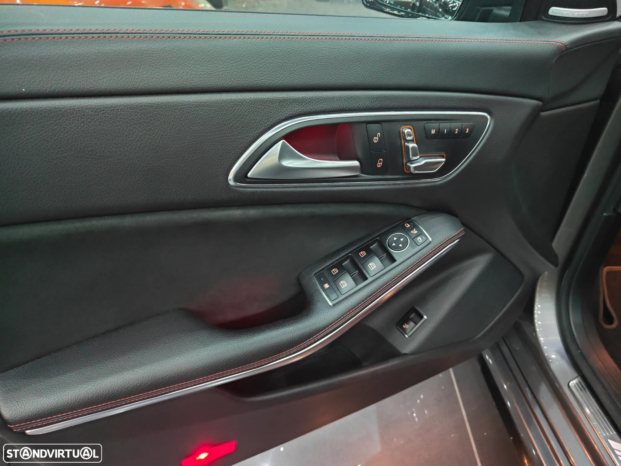 Mercedes-Benz CLA 45 AMG 4Matic Shooting Brake 7G-DCT - 11