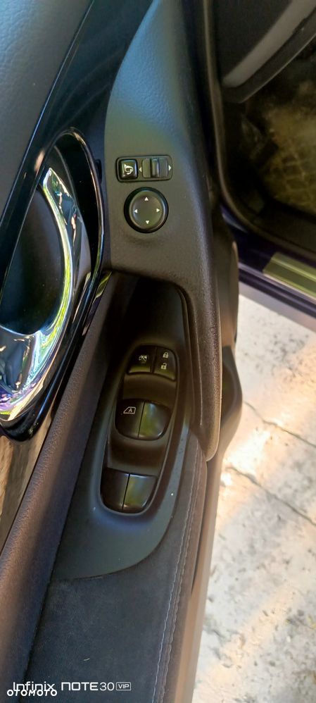 Nissan Qashqai - 12