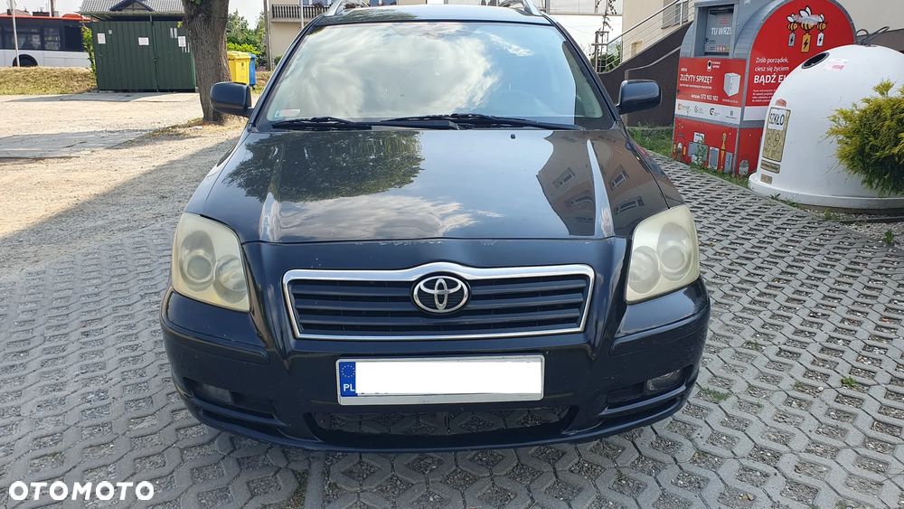 Toyota Avensis - 5