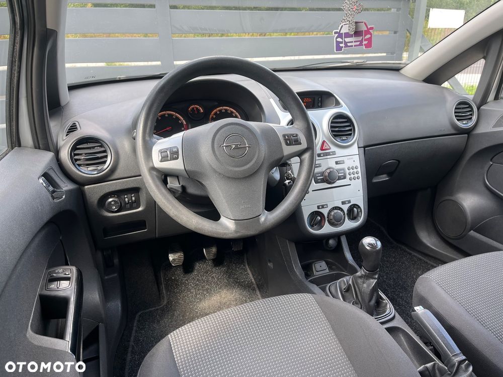 Opel Corsa 1.2 16V Enjoy - 16