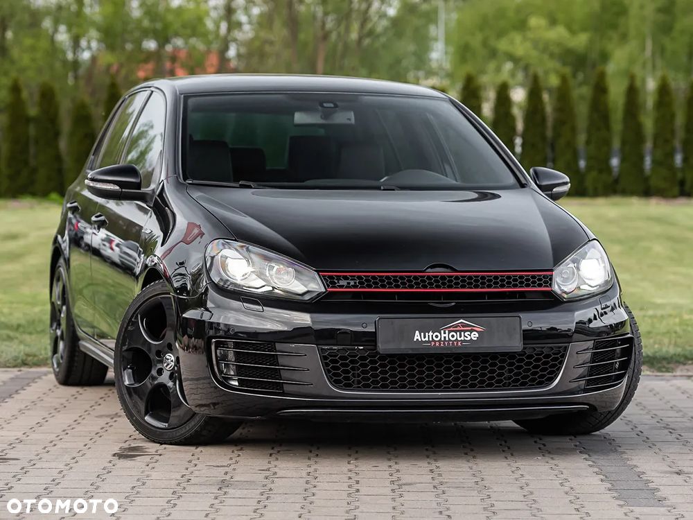 Volkswagen Golf 2.0 GTI - 1