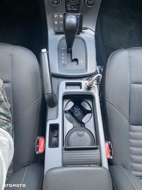 Volvo V50 - 20