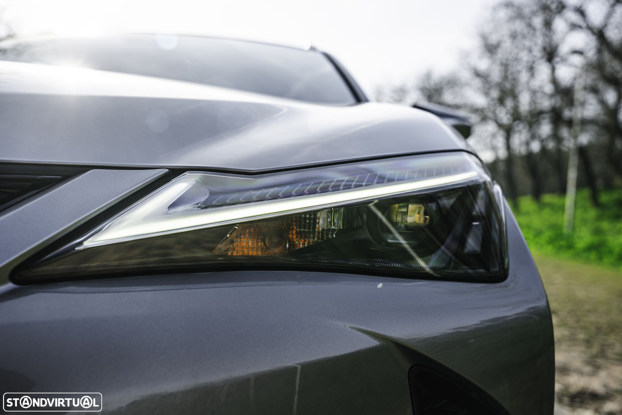 Lexus UX 250h Sport (Ecrã 12.3) - 35
