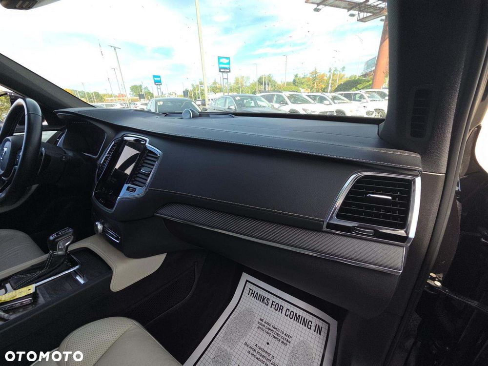 Volvo XC 90 T6 AWD R-Design 7os - 17