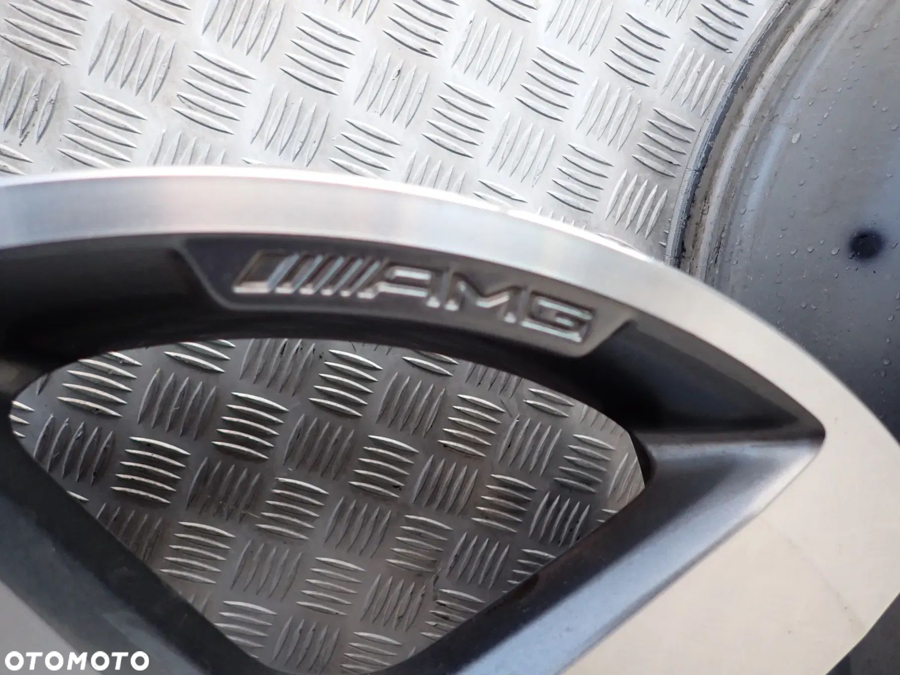 FELGI ALUMINIOWE MERCEDES AMG 5X112 ET 46 7X18 - 15