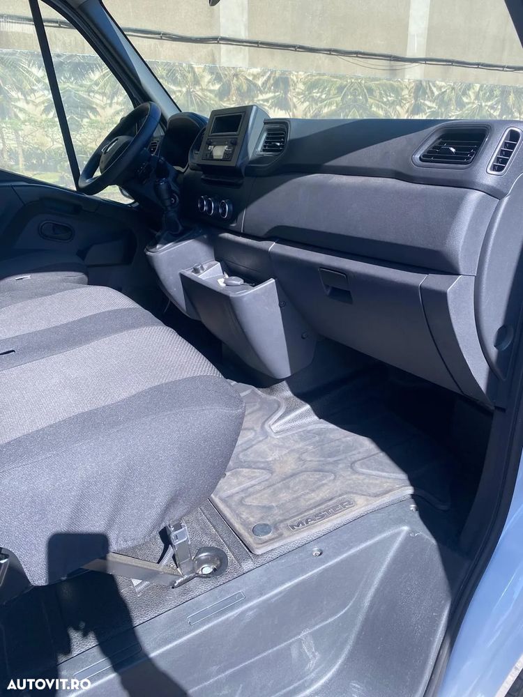 Renault Master - 9