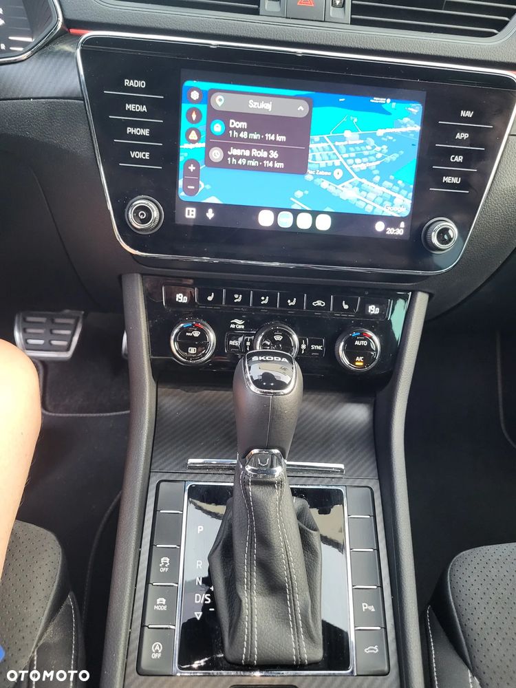 Skoda Superb 2.0 TSI Sportline DSG - 37