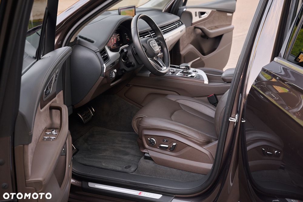 Audi SQ7 - 19