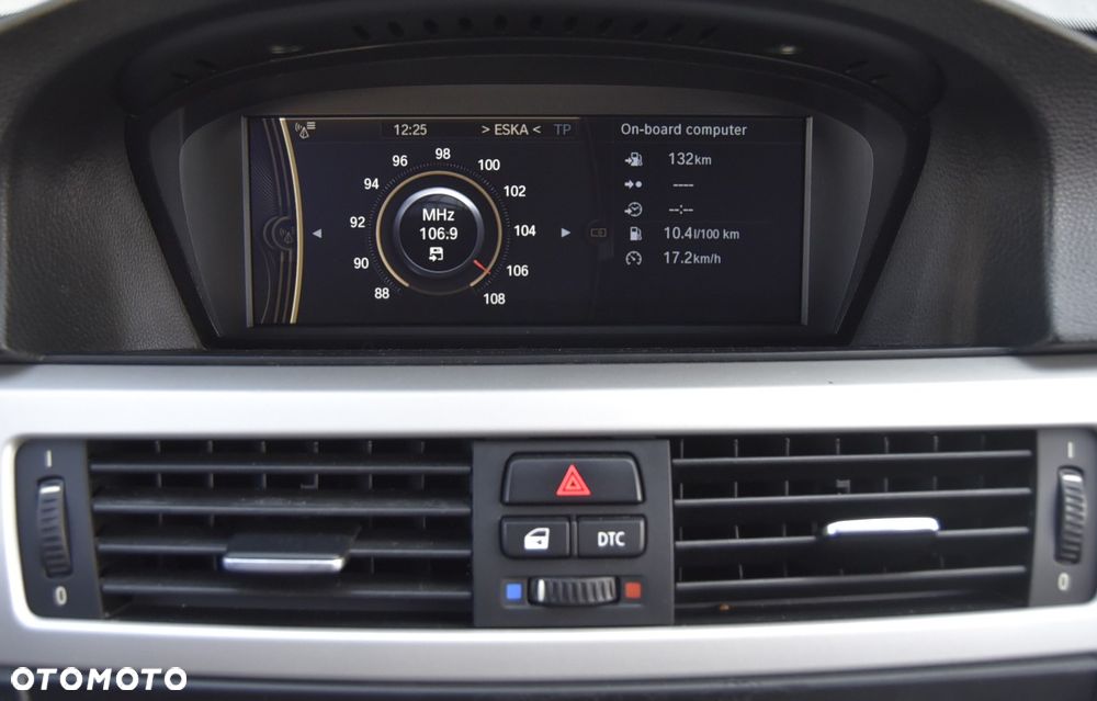 BMW Seria 3 320d xDrive DPF - 27
