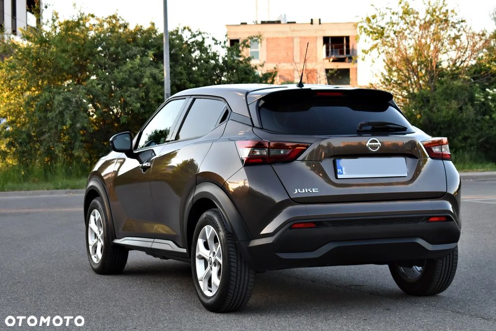 Nissan Juke 1.0 DIG-T Tekna - 9