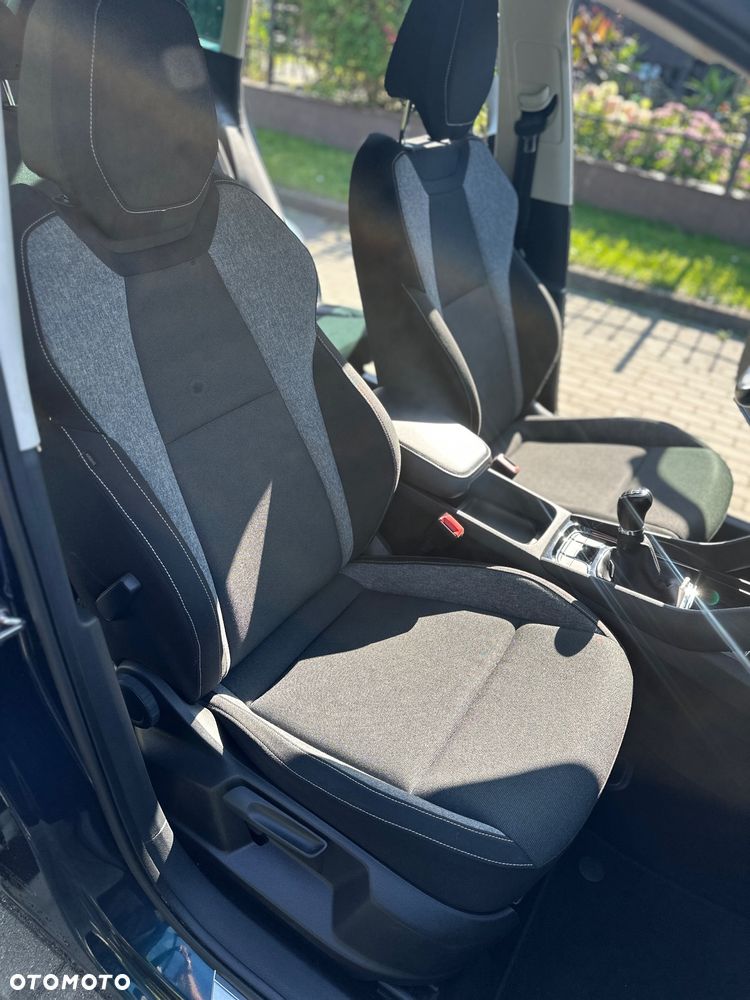 Skoda Karoq 1.5 TSI ACT 4x2 Ambition - 27