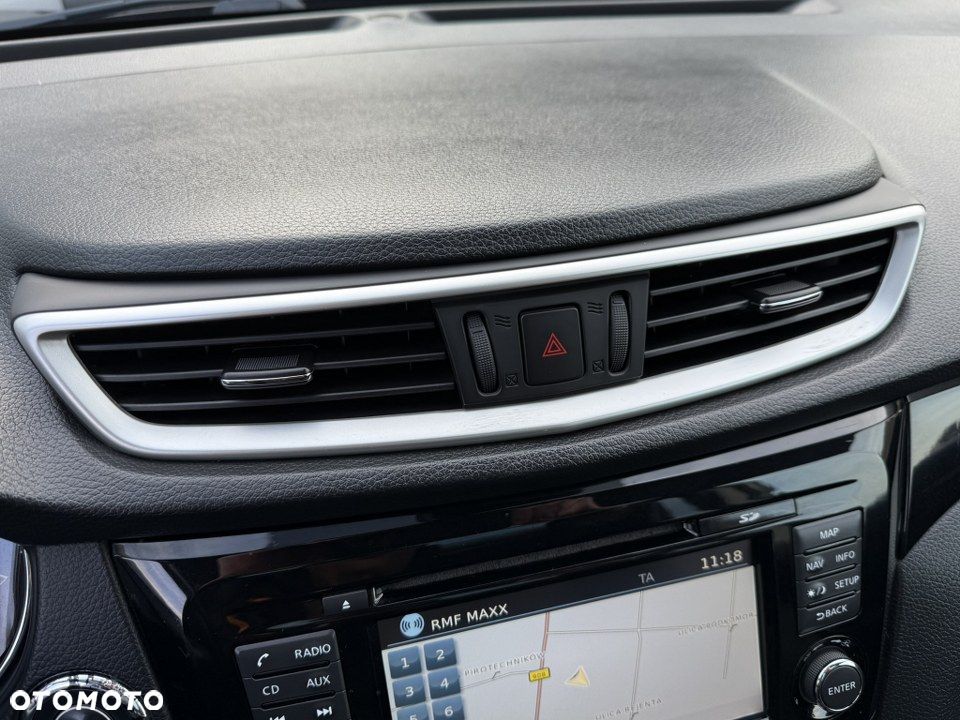 Nissan Qashqai 1.2 DIG-T Tekna+ - 24