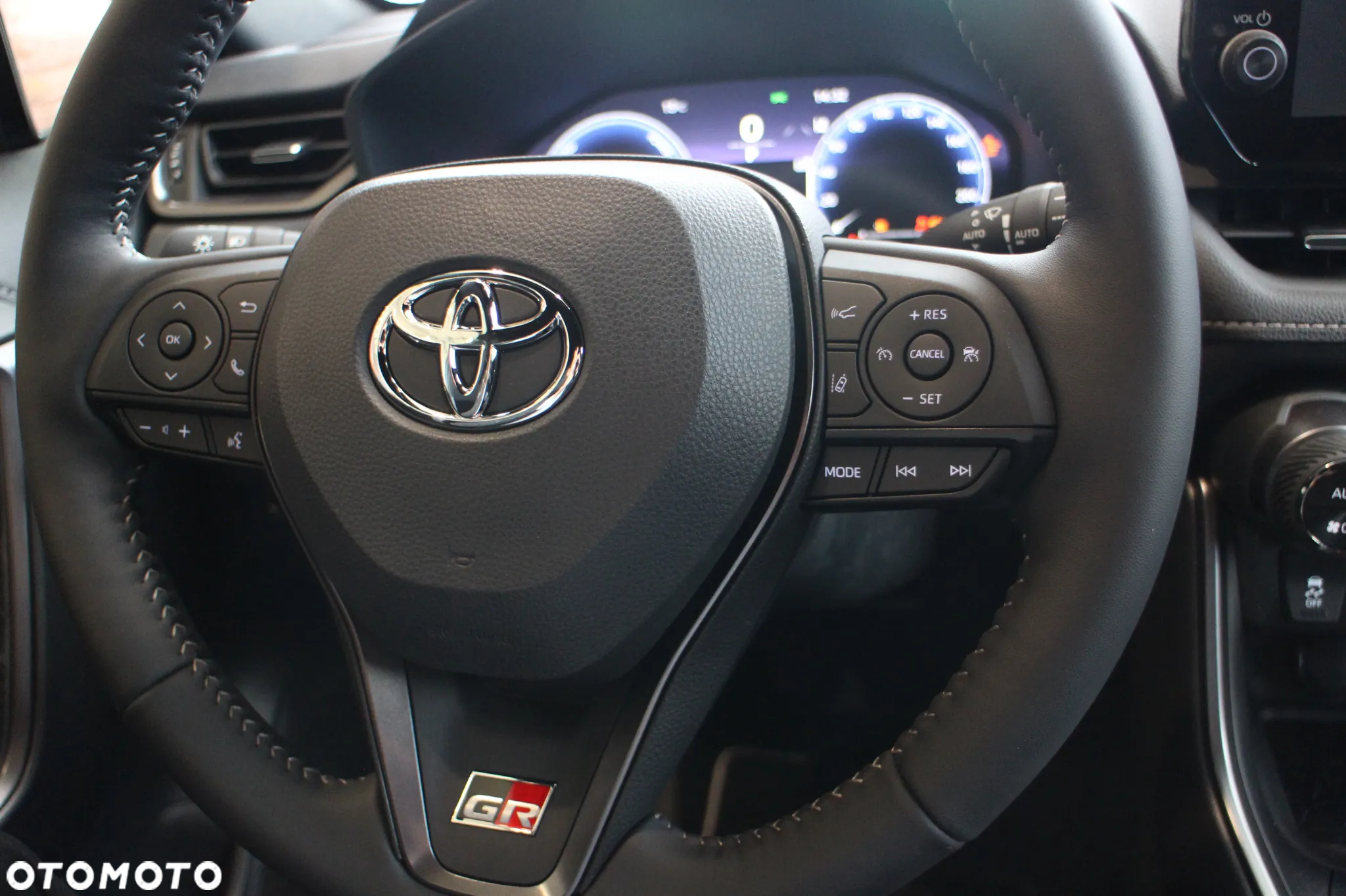 Toyota RAV4 2.5 Plug-In Hybrid GR Sport 4x4 - 12