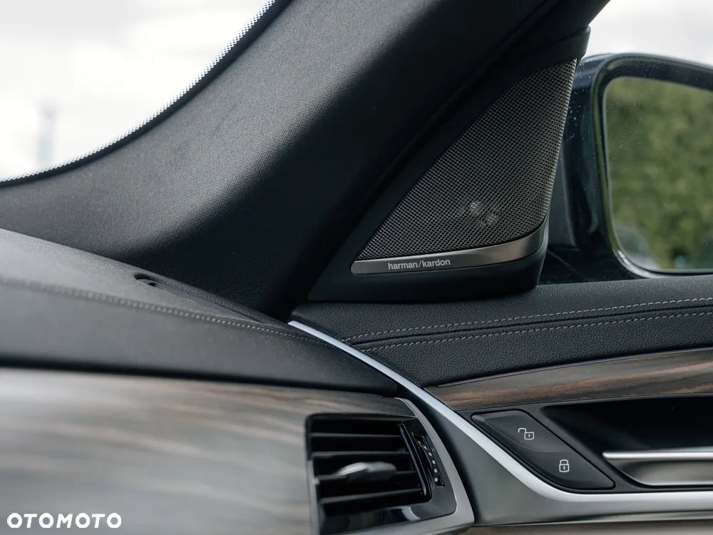 BMW Seria 5 - 16