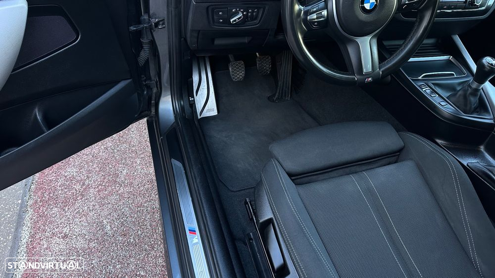 BMW 116 d Pack M - 21