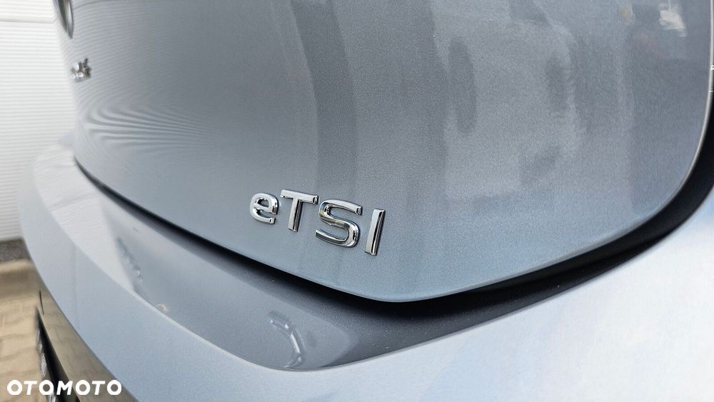 Volkswagen Golf - 14