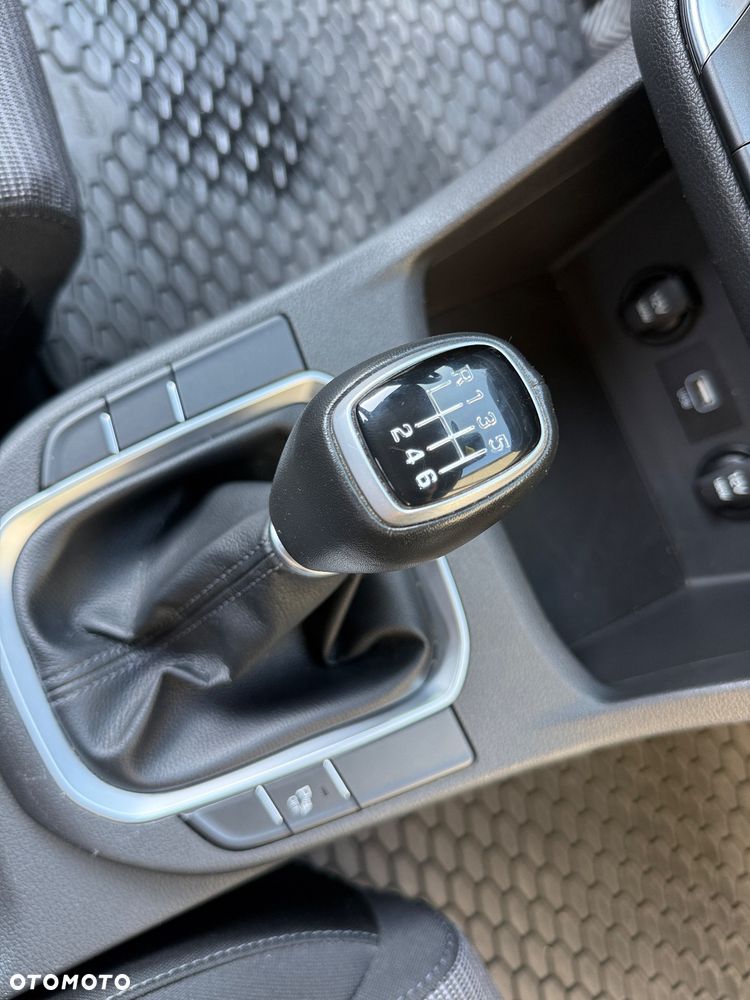 Hyundai i30 1.5 DPI Smart - 24