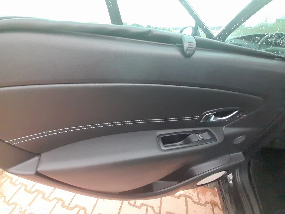 Renault Grand Scenic dCi 110 EDC Bose Edition - 32