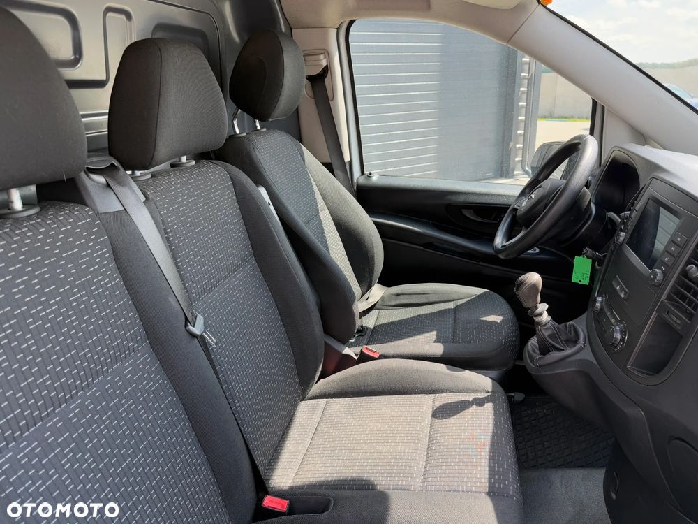 Mercedes-Benz VITO - 10