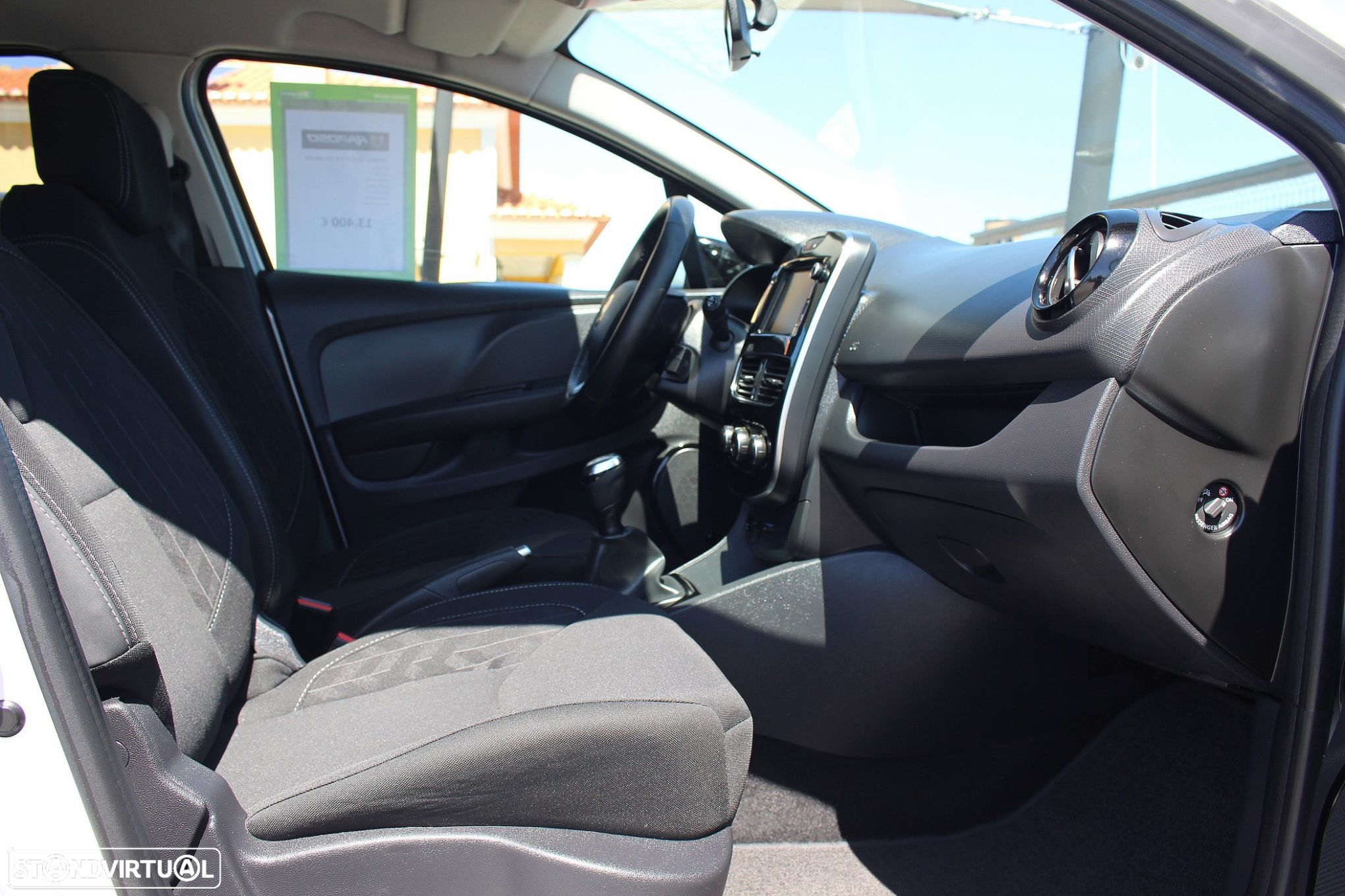 Renault Clio Sport Tourer 0.9 TCe Limited - 34