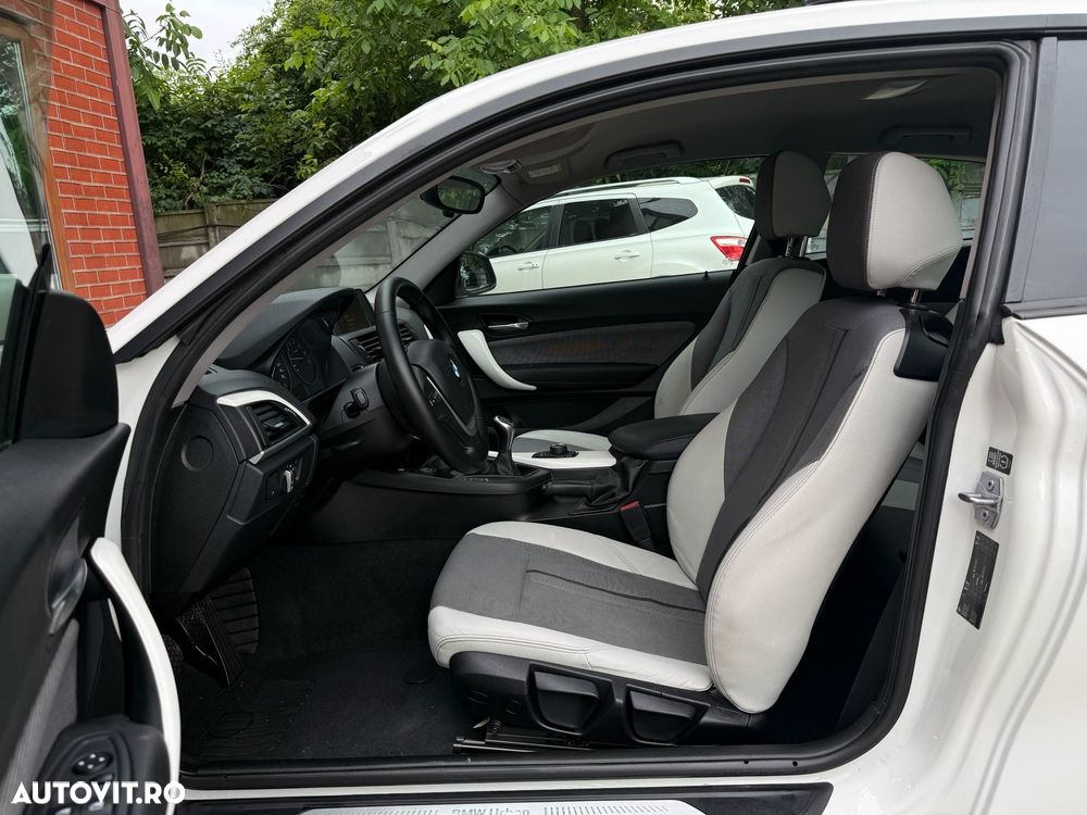 BMW Seria 1 - 32