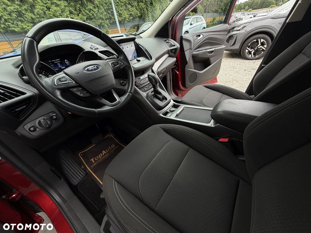 Ford Kuga 2.0 TDCi 2x4 Titanium - 18