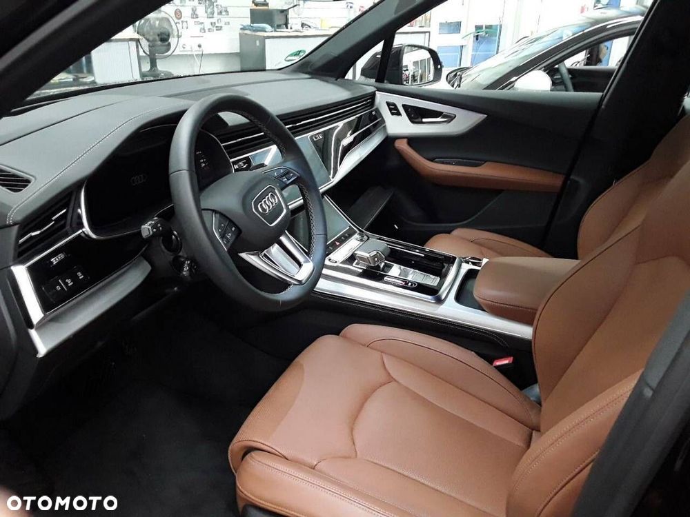 Audi Q7 - 13
