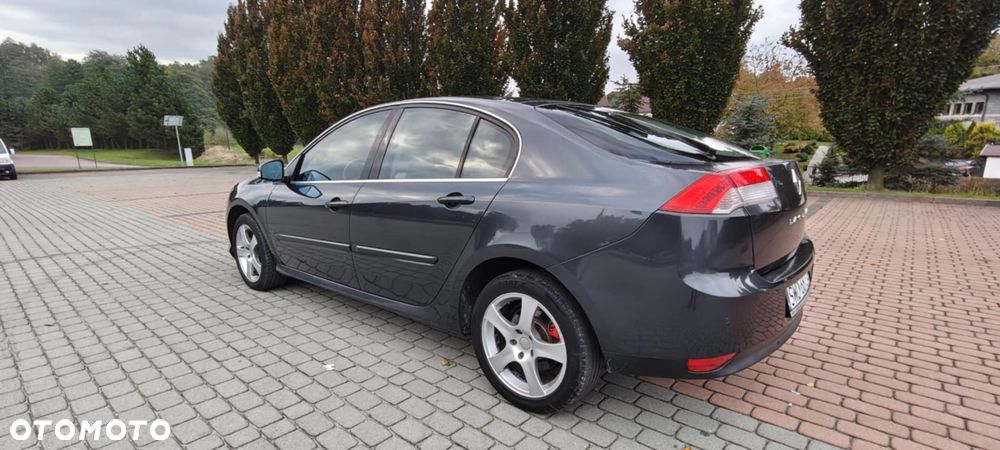 Renault Laguna 2.0 dCi Dynamique - 11