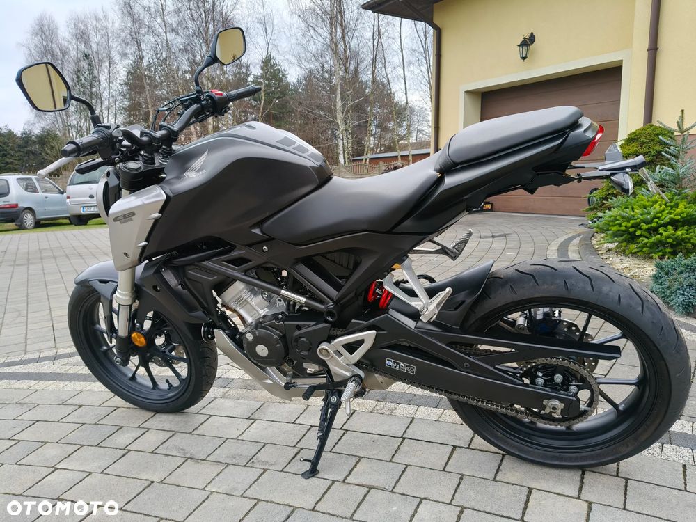 Honda CB - 3