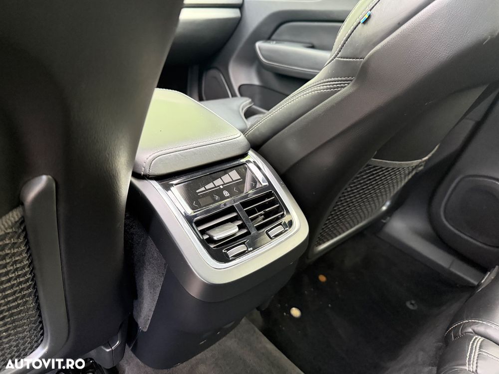 Volvo XC 60 D5 AWD Geartronic Inscription - 22