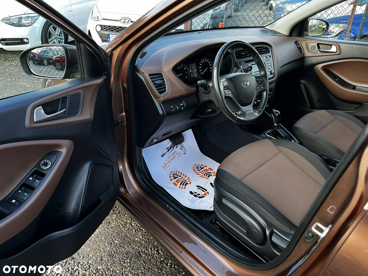 Hyundai i20 - 8