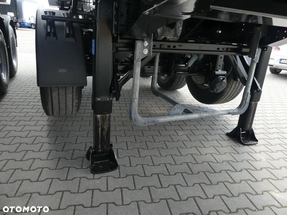 Meiller WYWROTKA STALOWA 26m3/ RYNNA / PRZEBIEG 130 TYS KM / - 15