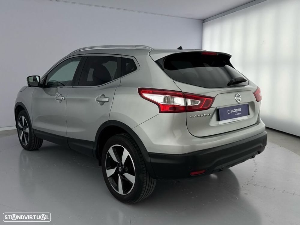Nissan Qashqai 1.5 dCi N-Connecta - 34