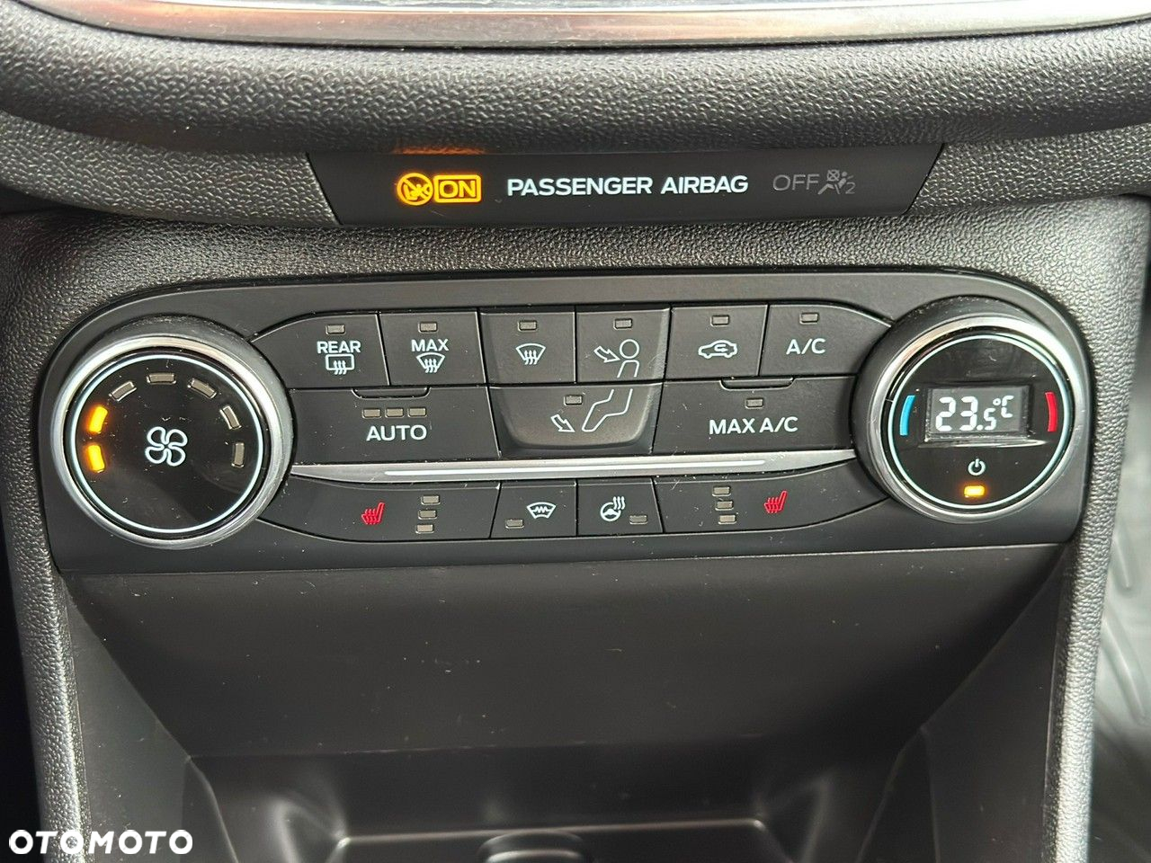 Ford Fiesta - 29
