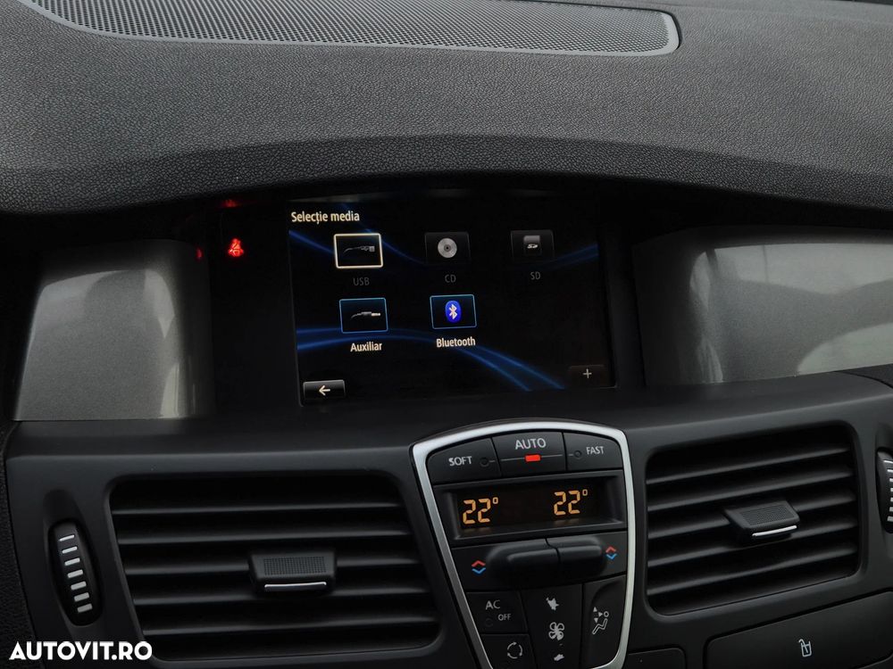 Renault Laguna dCi 110 FAP Dynamique - 29